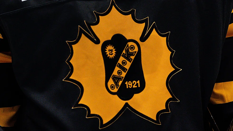 Två spelare från Skellefteå AIK har tagit plats i den första landslagstruppen för killar födda 2007.