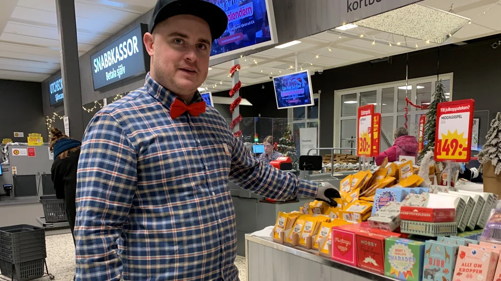 Alexander Björk, butikschef vid Ica Kvantum i Skellefteå om lagen om tillträdesförbud. ”Att vi kan ha det som verktyg är bra inför framtiden. Sedan tidigare har vi kunnat neka köpet redan i kassan. Vi vill helst sälja matvaror och inte jaga tjuvar”.
