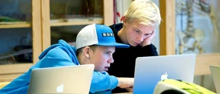Eleven: Datorn är bra – men då som hjälpmedel