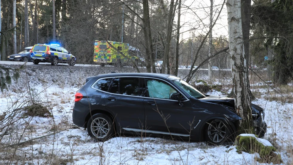 Olyckan skedde på Dag Hammarskjöld väg i Uppsala. 