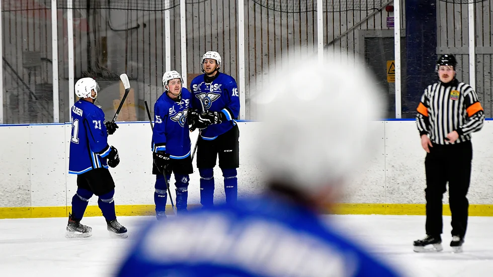 Följ Clemensnäs HC:s kvalresa på norran.se. 
