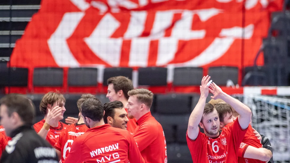 Tidningens sportchef Per Gillberg tippar att Guif går till slutspel och hamnar på sjätte plats i tabellen.