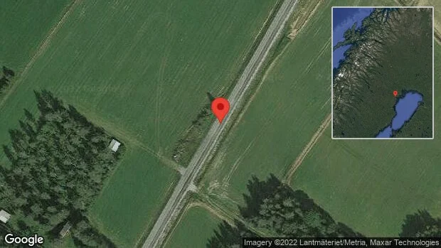 Stopp på väg 572 på grund av singelolycka med en personbil