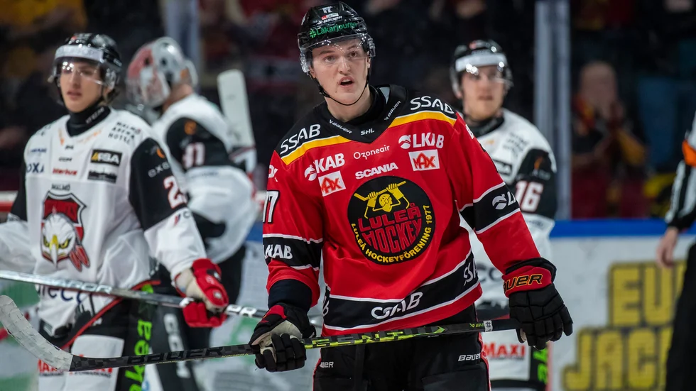 Arvid Kruukka fick deutera i SHL när Luleå Hockey mötte Malmö i den sista grundserieomgången.