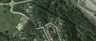Nya ägare till 60-talshus i Hällbybrunn, Eskilstuna - prislappen: 2 200 000 kronor