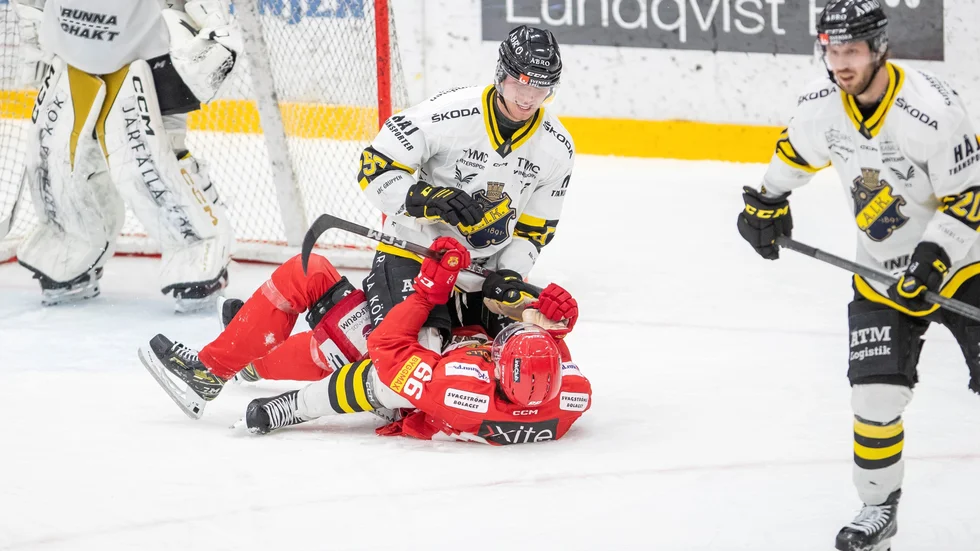 Säsongen är över för Anton Klint och Almtuna. AIK vann även den andra åttondelsfinalen.