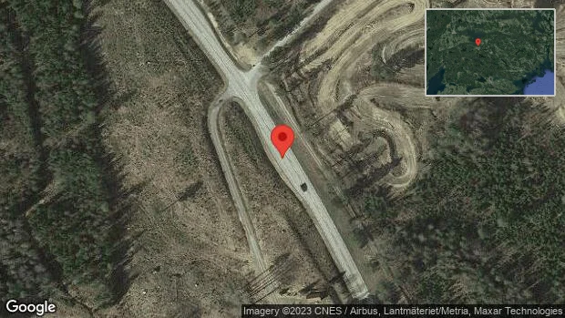 Stopp på väg 52 på grund av olycka med en personbil