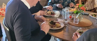 Kroppkakor på PRO-lunch       