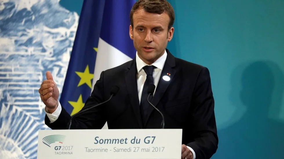 Ledarskap.
Framtidsinriktade liberaler, som Frankrikes president Emmanuel Macron kan bli den som lyckas bäst i ett nytt politiskt landskap.