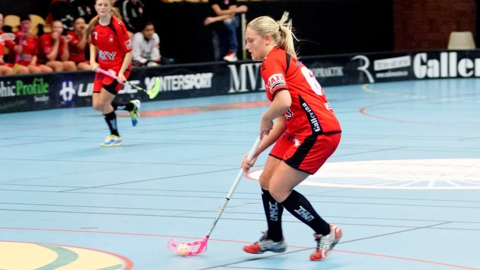 Målskytt. Elise Henrichsen leder den interna poängligan i Solfjäderns damlag.
