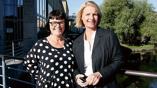 Kristina Holm-Danielsson och Agneta Lindmark-Thomas tar med sig Norrköpings symfoniorkester och ger sig ut i Rymden.