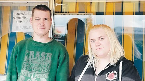 Anders Lund och Eva Carlsson tar över Tullens gatukök och nyöppnar den 21 juni. De vill utveckla gatuköket - men kommer att erbjuda samma standardutbud som tidigare. Till hösten tänker de renovera och rusta upp gatuköket.