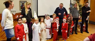 Julfest med Lucia och underhållning