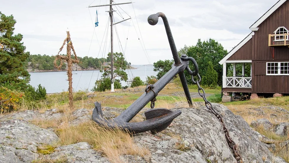 Huset på Skansholmen uppfördes för 100 år sedan i år, något som Västerviks Segelsällskap kommer att fira i helgen.Foto: Roger M Carlsson