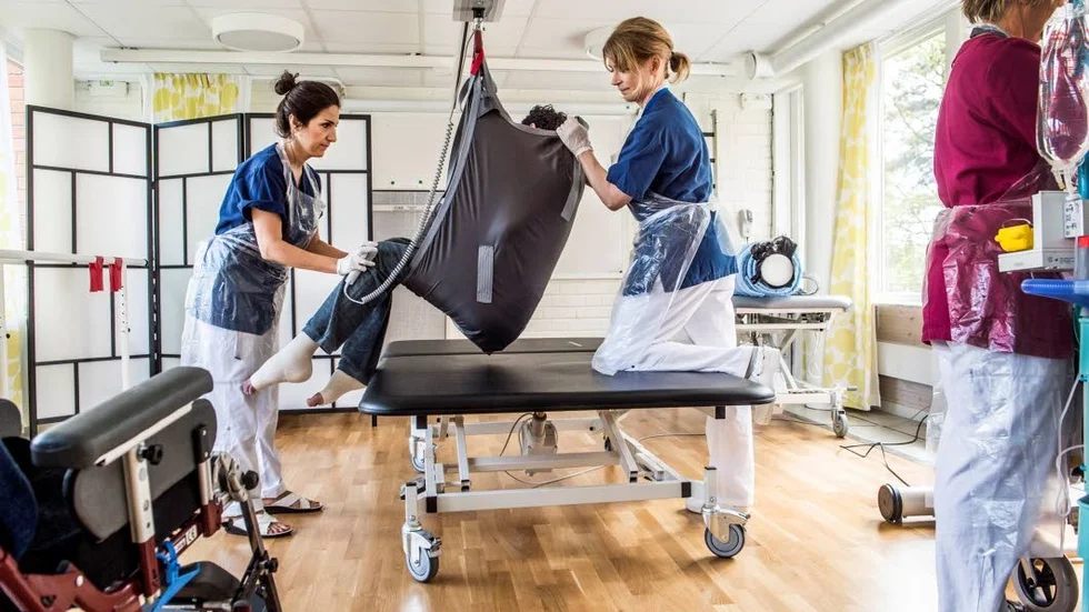 "Vi fortsätter arbetet med att göra Region Östergötland till en ännu mer attraktiv arbetsgivare för alla medarbetare, både nuvarande och framtida" skriver dagens debattör.