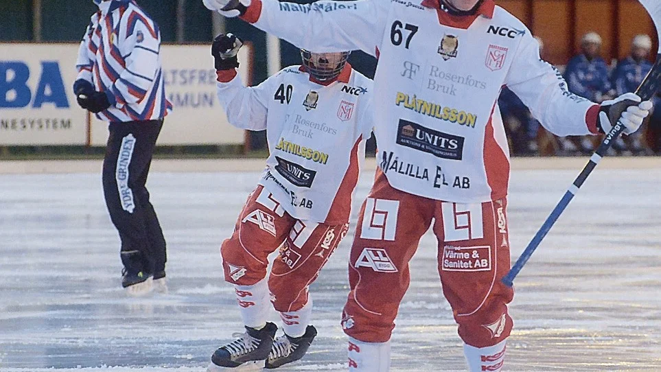 Filip Fransson, tidigare i Målilla, sänkte sitt gamla lag genom att göra två mål för sitt Åby/Tjureda.