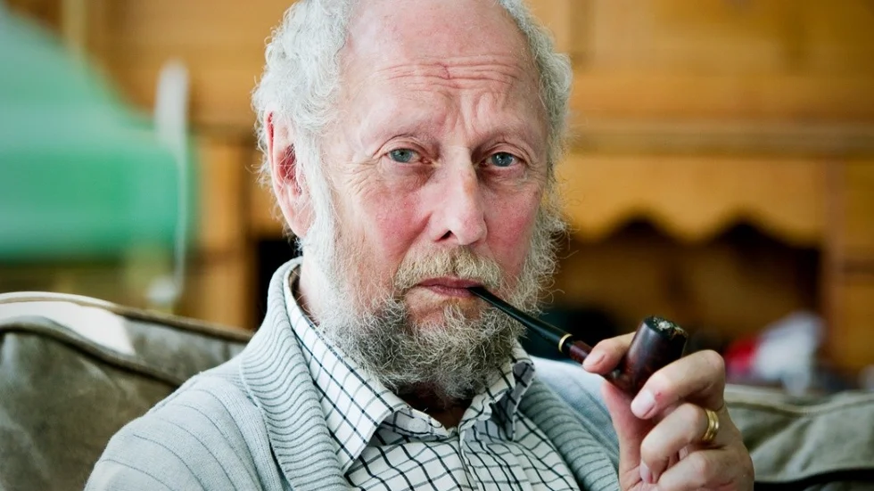 Författaren och akademiledamoten Torgny Lindgren i sitt hem i Rimforsa