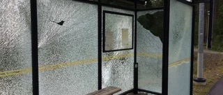 Busskurer vandaliserade i Ankarsrum