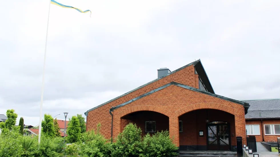 Flera av politikerna uppger att de lämnar sina uppdrag av privata skäl.