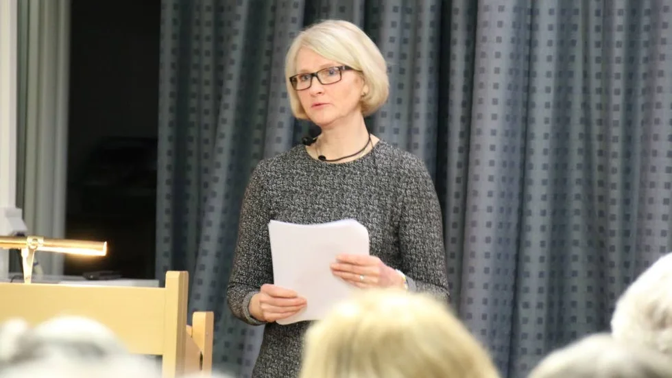Flyktingsamordnare Gunilla Carlsén pratade om flyktingsituationen i Vadstena.