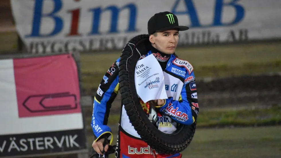 Patryk Dudek blev poängbäst i Dackarna på sina 13+1.