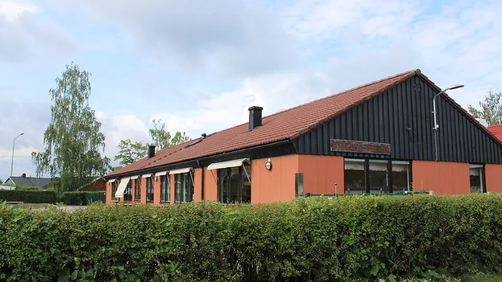 Arbetsbelastningen på Förskolan Rödluvan i Borensberg utlöser nu enöversyn av personalläget inom Motala kommuns barnomsorg på landsbygden.