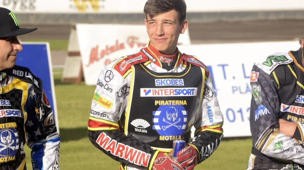 Piotr Pawlicki är klar för Dackarna.