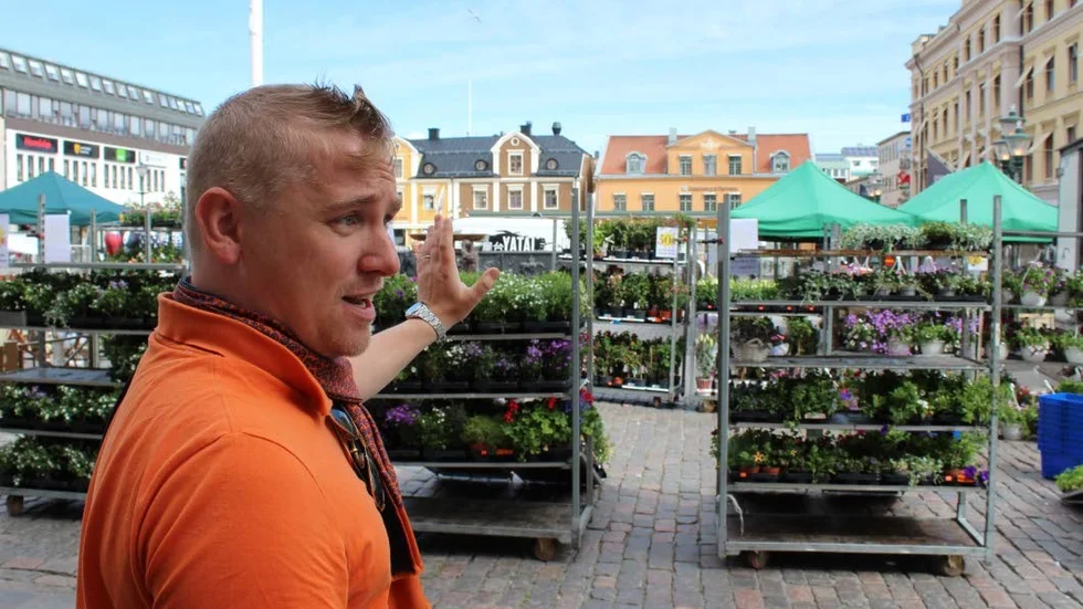 Fint. Henrik Algotsson älskar Stora torget så när som på Filbyterhuset.