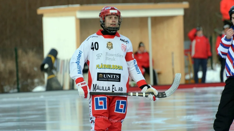 Victor Svensson ser fram emot kvällens bortaderby mot Bore. ”Vi har goda chanser att vinna”, säger han. Foto: Ossian Mathiasson