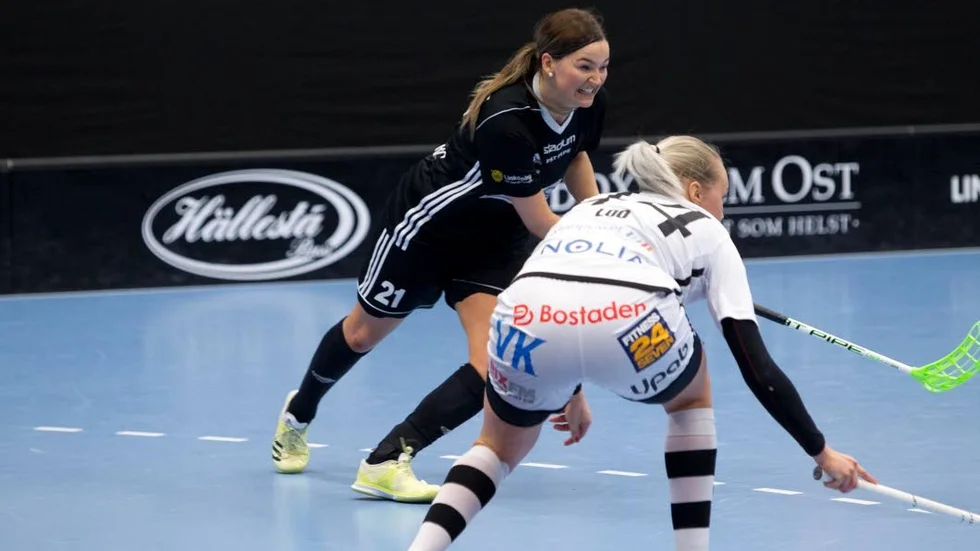 Frida Lundberg är halvskadad och ett stort frågetecken inför söndagens match mot Sirius.