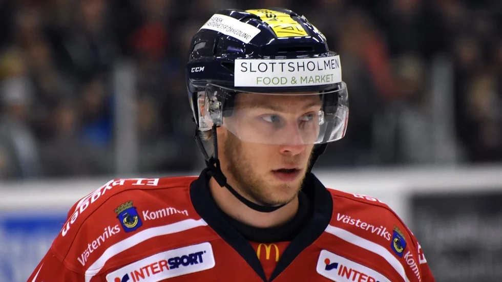 Framtiden för Oscar Karlsson och Jens Andersson (nästa bild) är osäker. Deras kontrakt med VIK går ut den 31 oktober. Foto: Viktor Allvin
