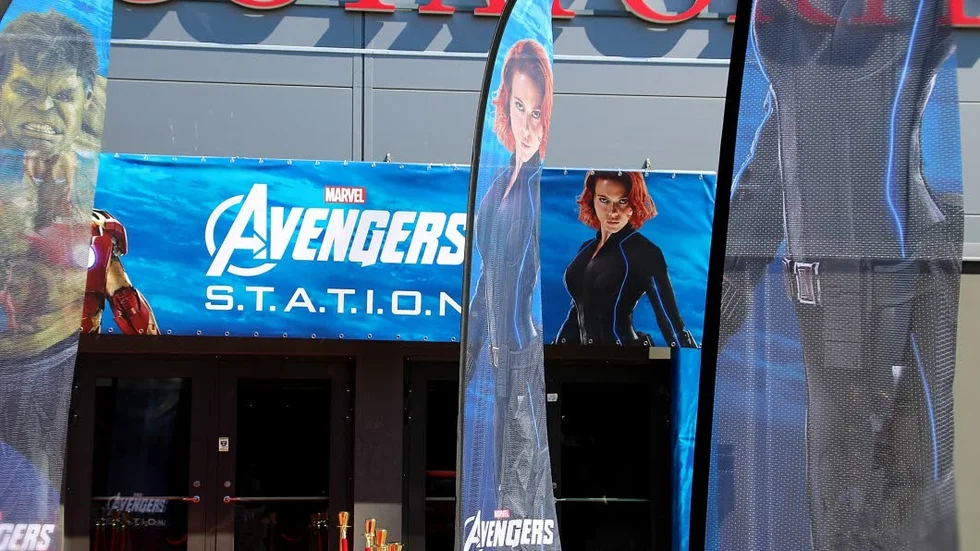 Det har varit glest bland besökarna på Marvel-utställningen så här långt. "Det är relativt varmt inne på utställningen", säger Magnus Nilsson på Upplev Norrköping.