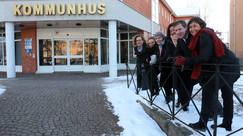 Mitt i vintern är det dags att tänka på feriepraktik i sommar. Maria Helander, Kajsa Rydén, Therese Johansson och Ulrika Stolt från kommunen tillsammans med Daniel Lang och Gunnel