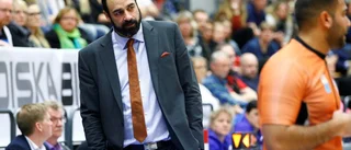 Mästarna får vänta på finalmotståndet