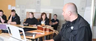 Låtskrivare uppmanades att leka fram musiken