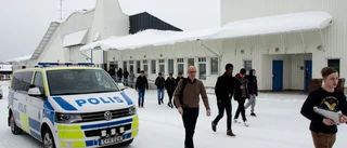 Bus utlöste brandlarm i skola