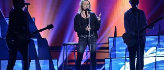 Louise Hoffsten grusar ner Melodifestivalen