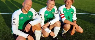De skrev fotbollshistoria i Bredåker - på konstgräs