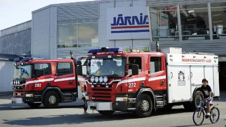 De som hade tänkt handla på Team Sportia i fredags eftermiddag möttes i stället av brandbilar och polis.                                                                                                             FOTO: Martin Thelénius/Expressum