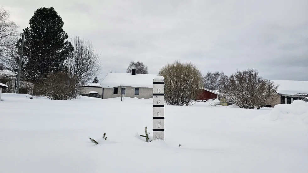 Ordentligt snötäcke i Boden.