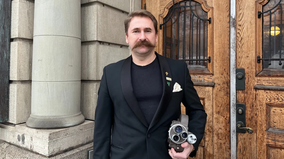 Edward von Past har gjort sig ett namn som en av Sveriges fem stumfilmspianister och spelar sedan 1994 på Uppsalas kulturnatt.