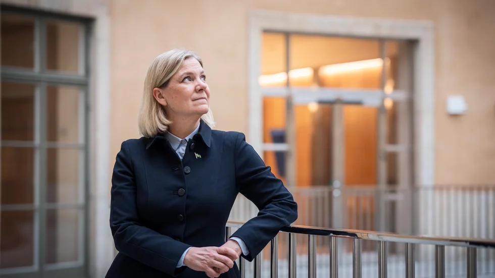 S och Magdalena Andersson verkar ta sig an frågan om arbetstidsförkortning väldigt styvmoderligt. Men varför?