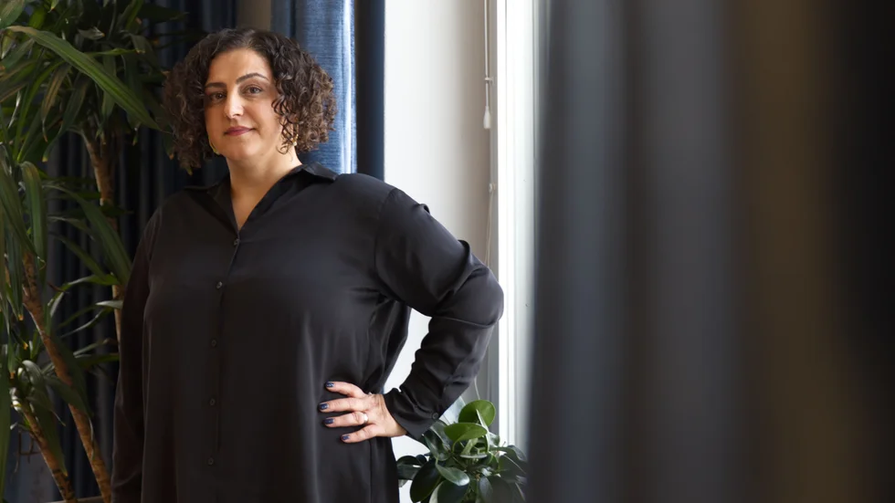 "Vi hade inga pengar i bolaget alls då", säger Shirin Ilkhanizadeh om sin första tid som vd för Celluminova. I nio månader jobbade hon utan lön, med förhoppningen om att arbetet skulle bära frukt.