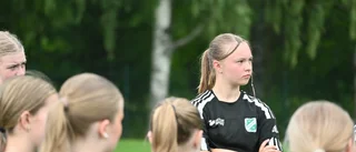 Moröns flicklag till världens största fotbollsturnering för unga 