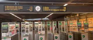 Kraftiga förseningar i tågtrafiken efter branden