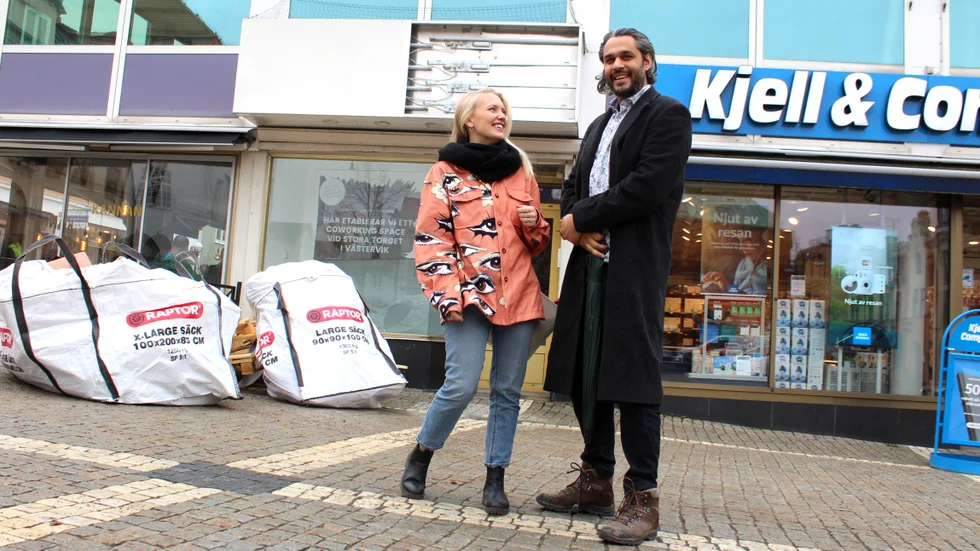 Elin Pentakota och Johan Pentakota startar eget. De erbjuder estetiska injektioner och skönhetsoperationer.