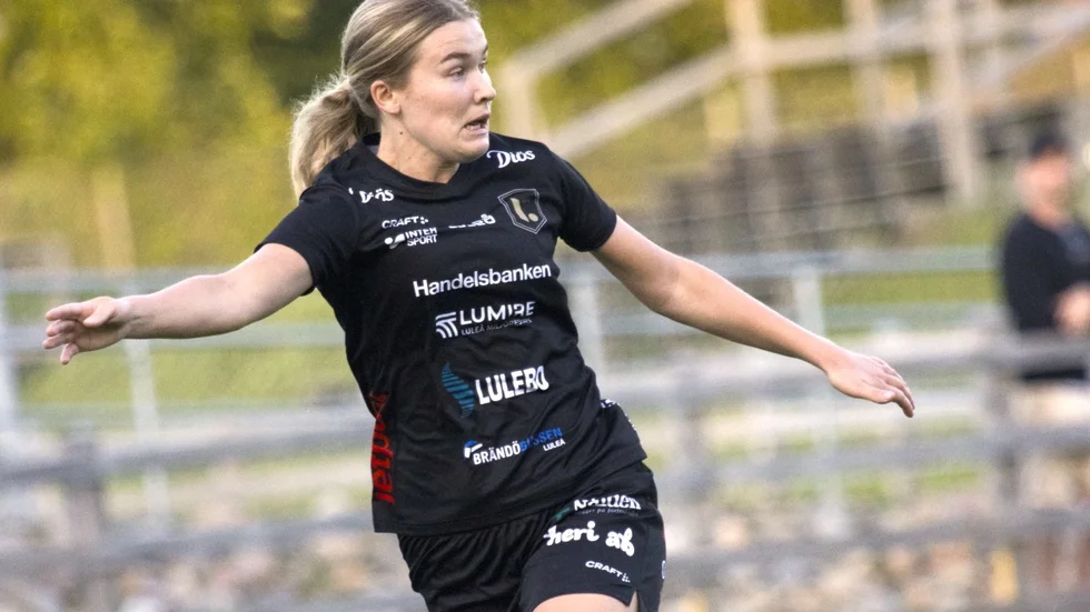 Ellen Danielsson gjorde två mål när Luleå DFF tog en mycket viktig seger med 2-1 mot Själevad.