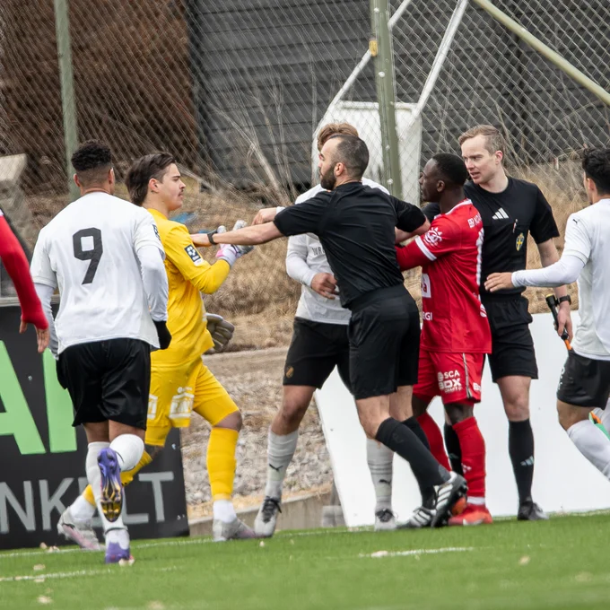 Piteå IF-Vasalund, Filip Eriksson.