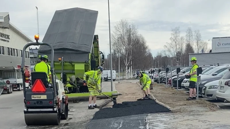 I Luleå Kommun pågår det ett flertal potthålsarbeten för tillfället.