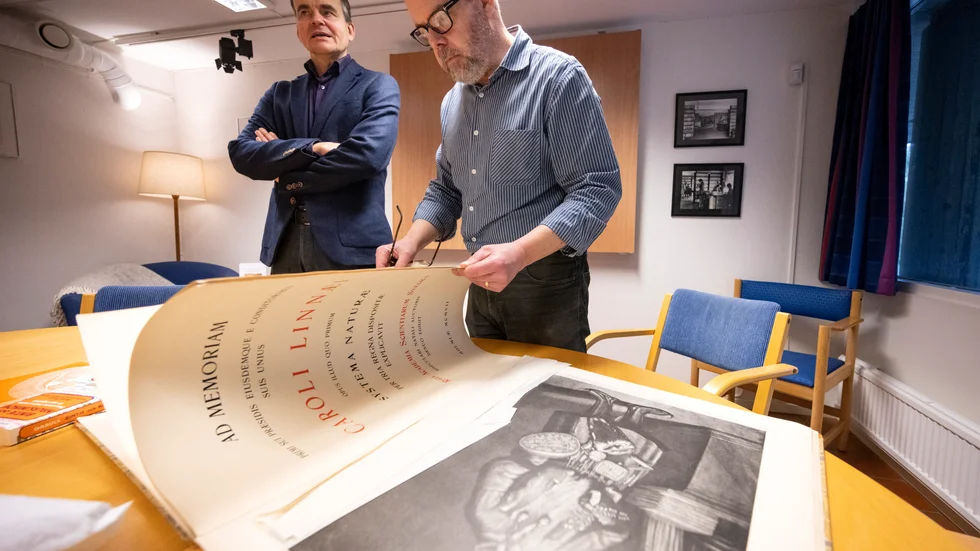 Christian Mattsson, redaktionschef, och Bo-A Wendt, biträdande huvudredaktör, på redaktionen för Svenska Akademiens ordbok i Lund. Arkivbild.